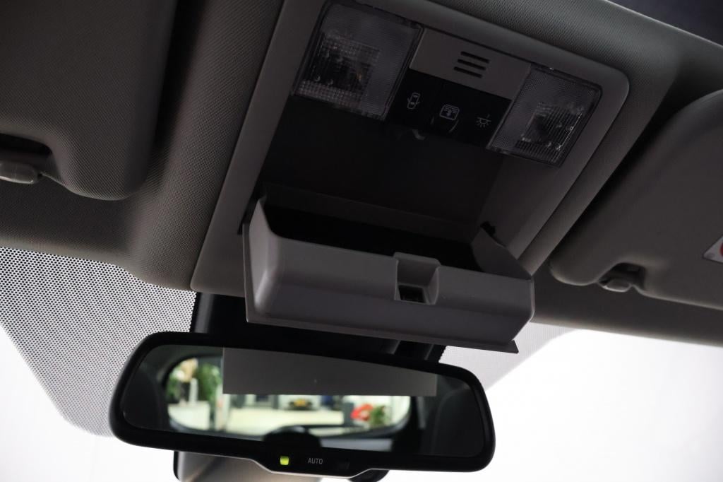 Toyota Corolla Verso 1.6 vvt-i skyv. ed.