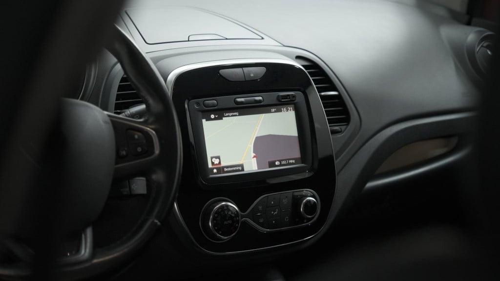 Renault Captur tce 90 intens | lage kilometerstand | parkeersensoren | navi