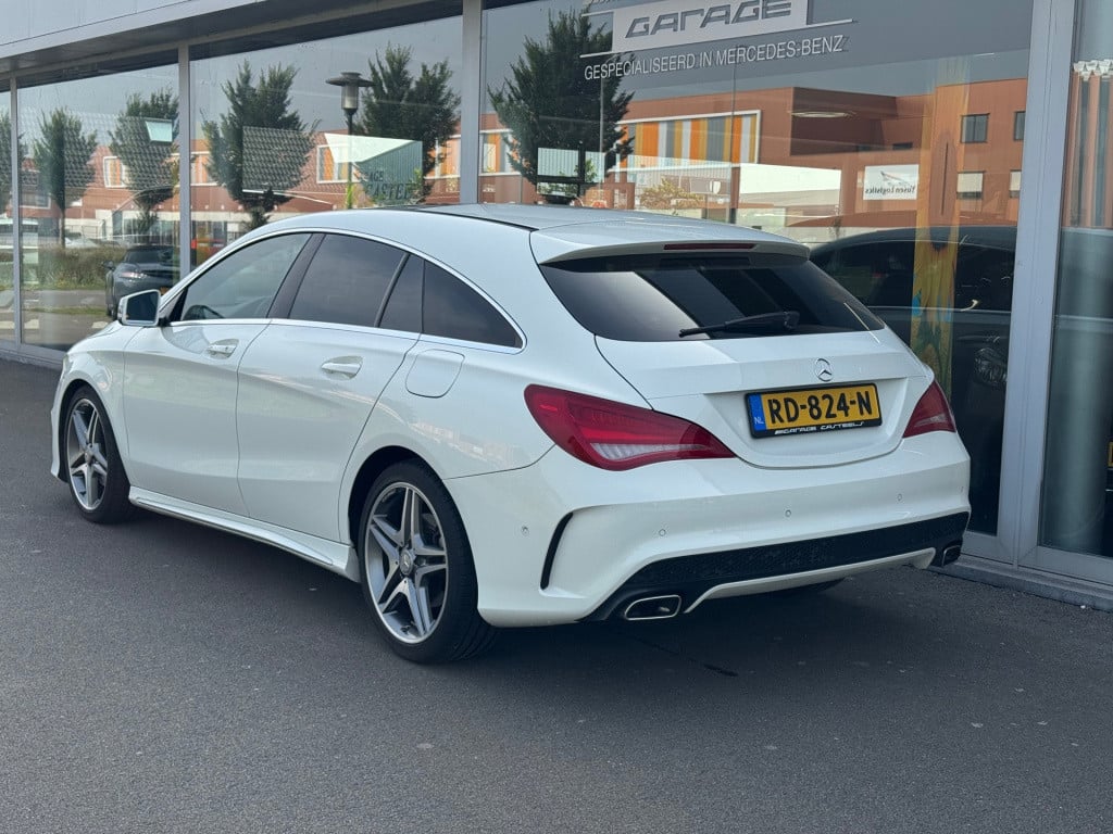 Mercedes-Benz Cla shooting brake 180 amg automaat , panoramadak , achteruit