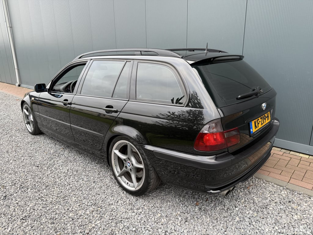 BMW 3-serie touring 330i executive sportline