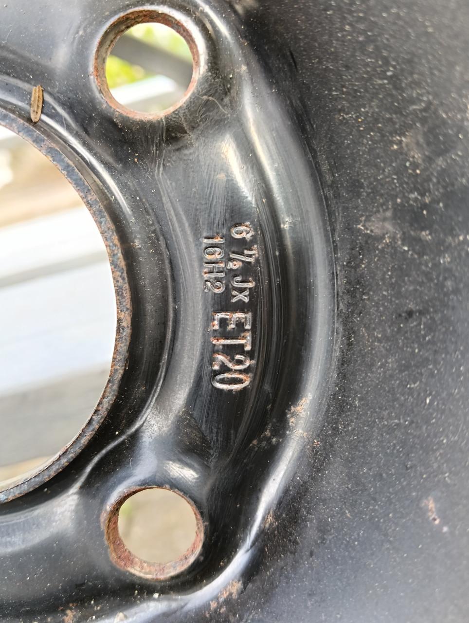 Winterbanden op velg 4 gaats