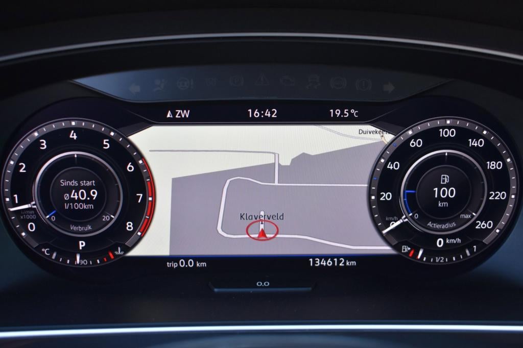 Volkswagen Tiguan 1.4 tsi act r-line | virtual | panoramadak | nap | stoelv