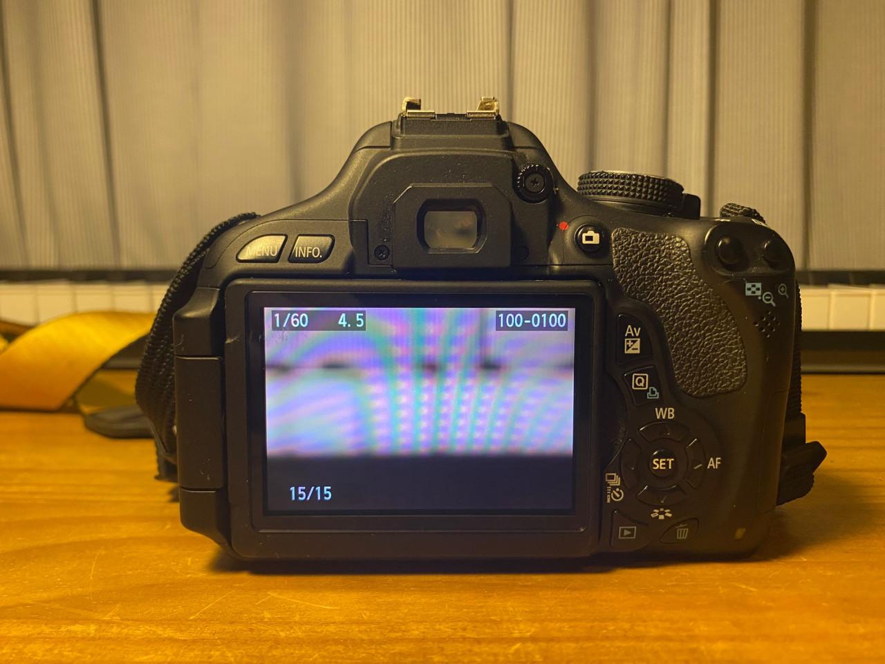 Canon EOS 600D set incl. 3 lenzen, tas en meer