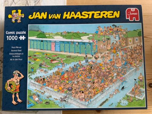 Jan van Haasteren puzzel  Bomvol bad