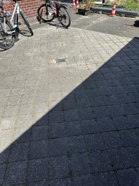 Gratis op te halen klinker wit 20cmx20xc8cm (BxHxD)