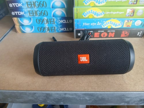 Jbl flip 3 speaker
