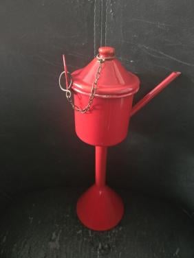Rood "snotje" of kleine olielamp, .
