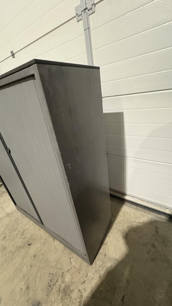 Stalen kast ahrend roldeurkast