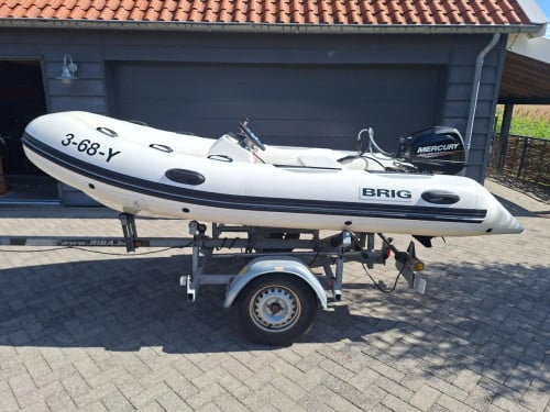 Brig 360 F rib met 20 pk Mercury