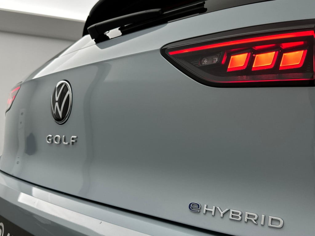 Volkswagen Golf style edition 1.5 ehybrid 150 kw / 204 pk hatchbac