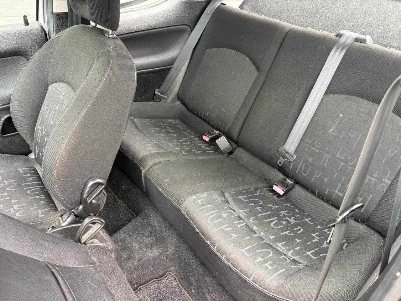 Peugeot 206 - 1.4 XS/Inruilkoopje/APK tot december 2026/Beginnersauto/