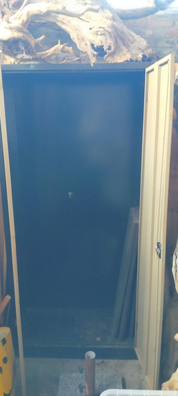 Stellingkasten en kantoorkast