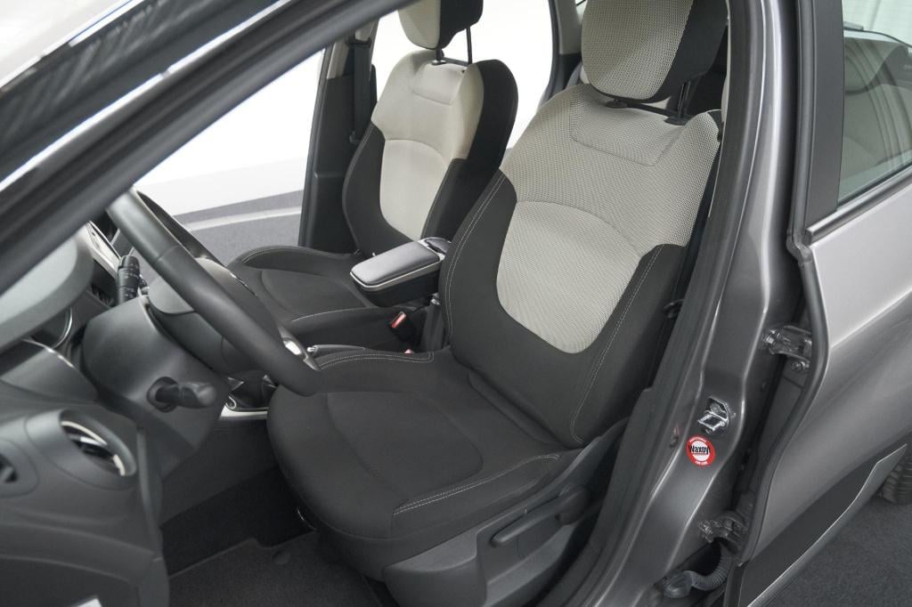 Renault Captur tce 90 bose | trekhaak | camera | navigatie | parkeersensore