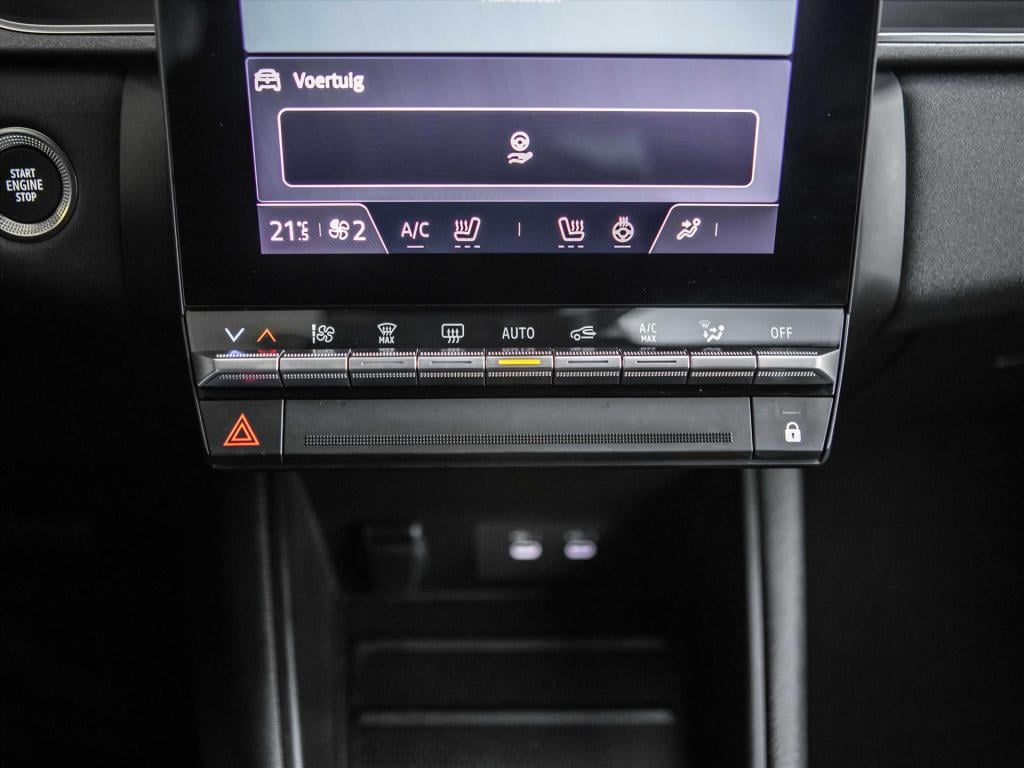 Renault Captur mild hybrid 160pk techno automaat | carplay | camera | park.