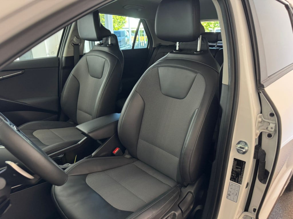 Kia Niro dynamicline 64.8 kwh