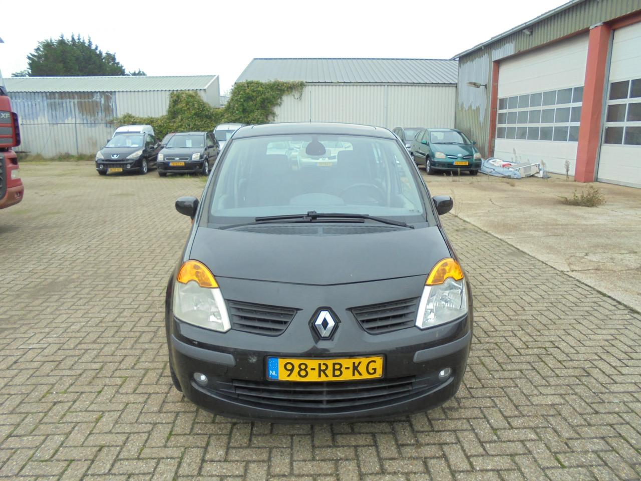 Modus ZO MEENEMEN € 695 in goede conditie APK t/m Mei 2026