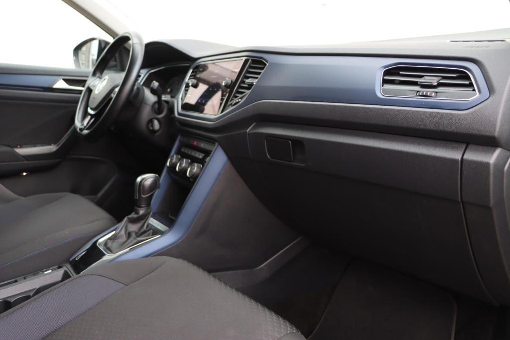 Volkswagen T-roc 1.5 tsi sport dsg7 150pk | side assist | camera | stoelver