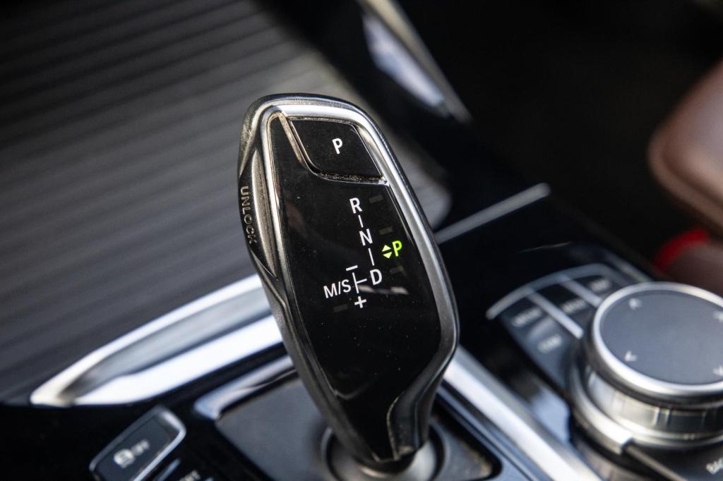 BMW X3 xdrive30e high executive bruin leer / panorama dak / automaat / plug