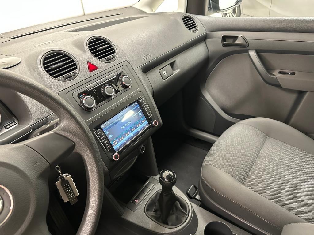 Volkswagen Caddy 1.2 tsi trendline | trekhaak | navigatie | 5 persoons |