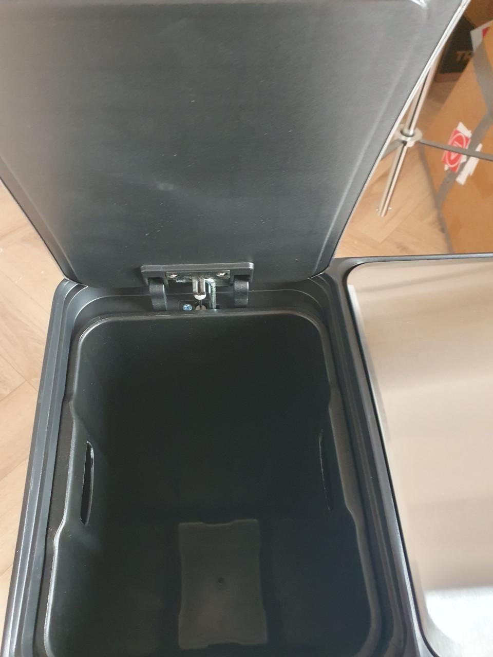 Bayt Prullenbak 60L – 27L + 33L – 2 Compartimenten – Touch – Zwart
