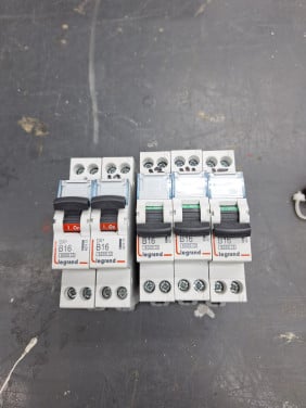 Installatie automaat B16