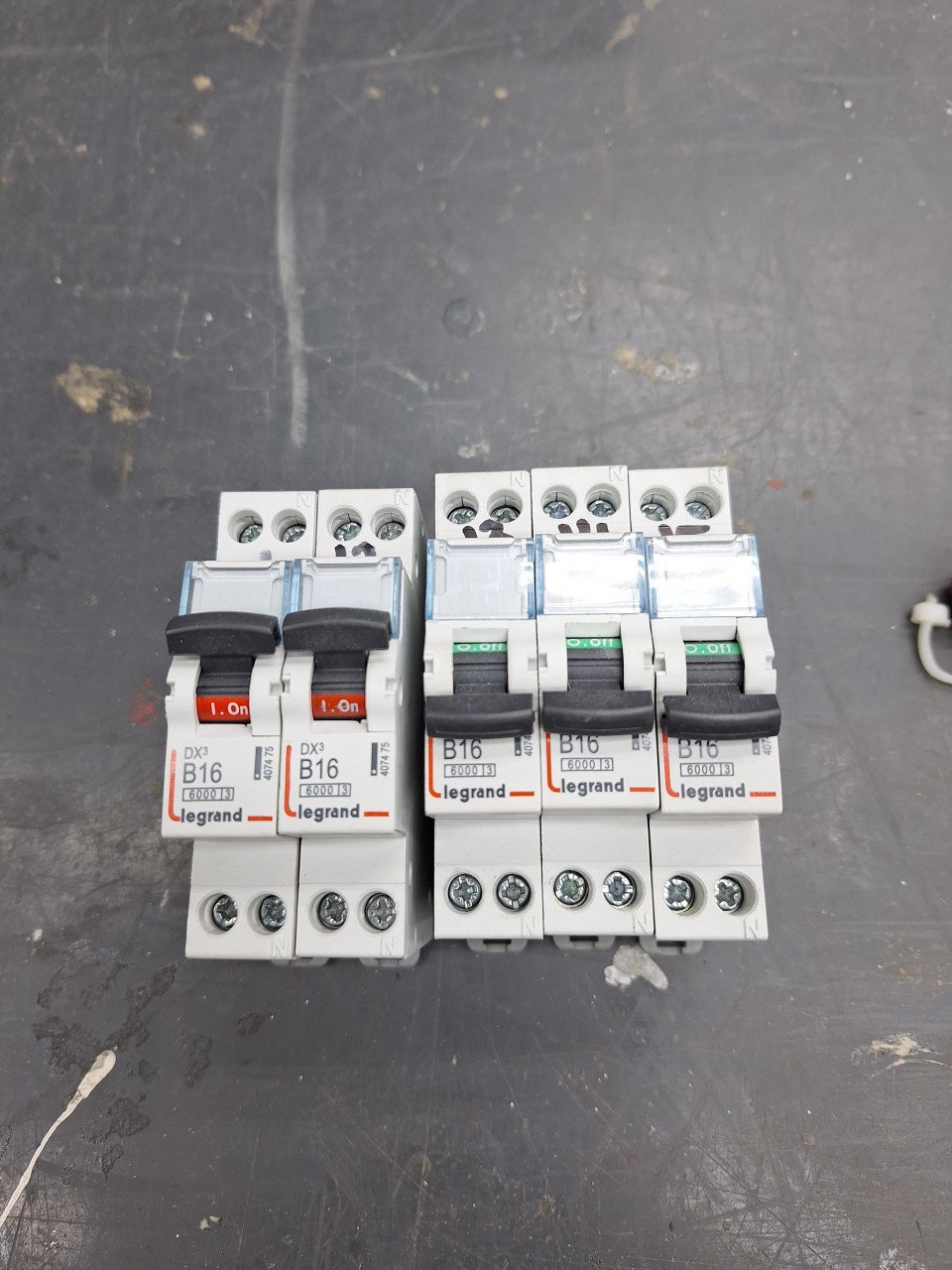 Installatie automaat B16