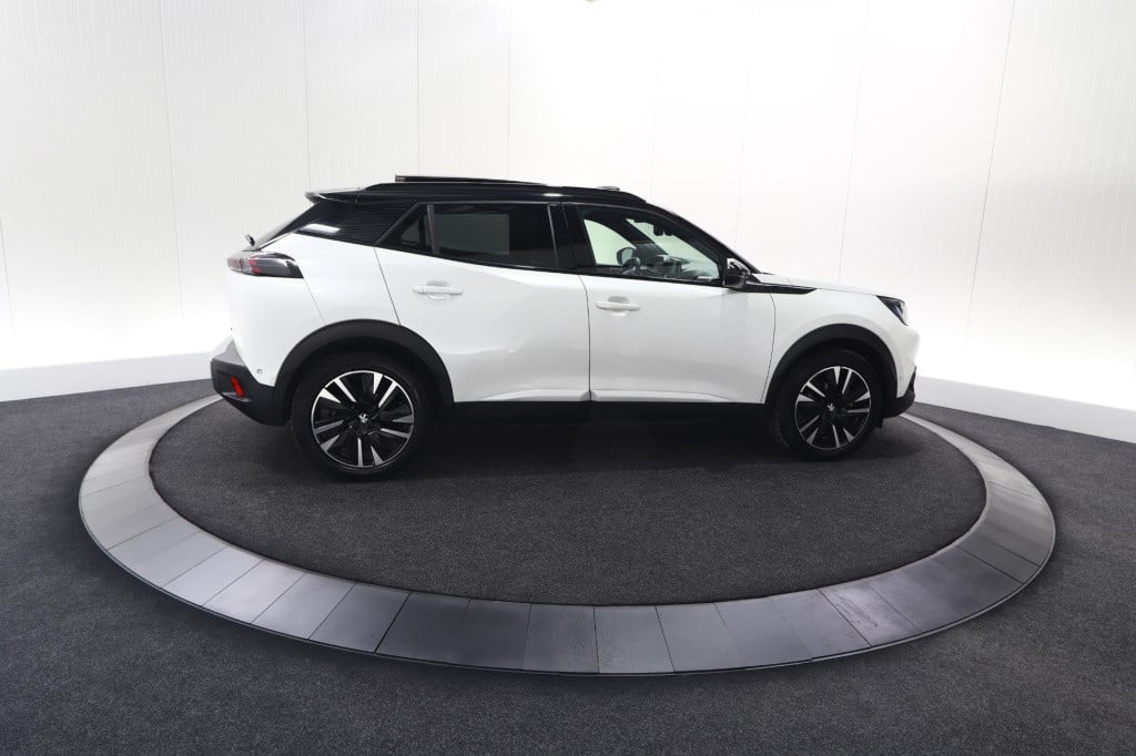 Peugeot E-2008 ev gt pack 50 kwh | schuif-/kanteldak | adaptieve cruise con