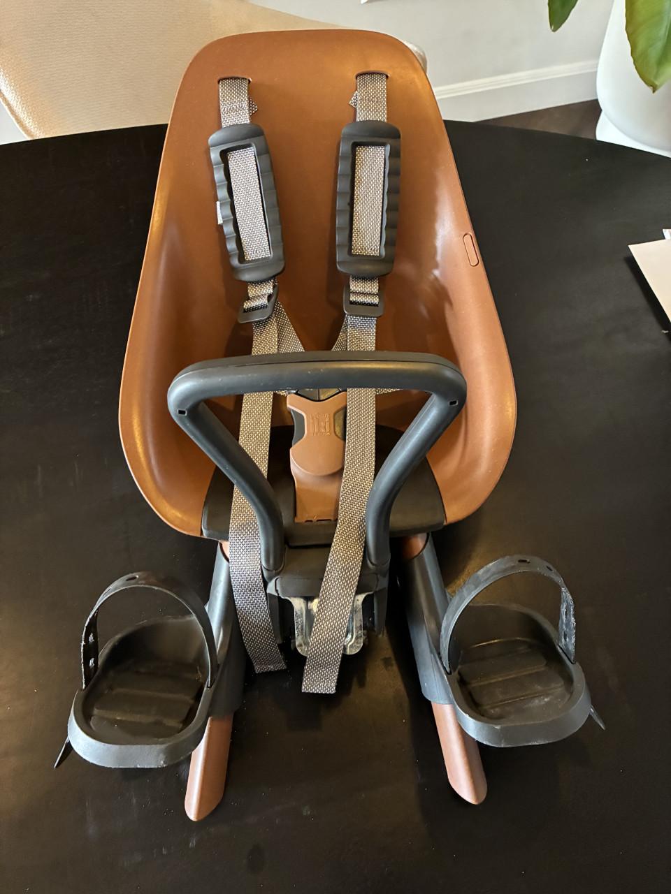 Urban iki voorzitje met slot, stuurtje en windscherm