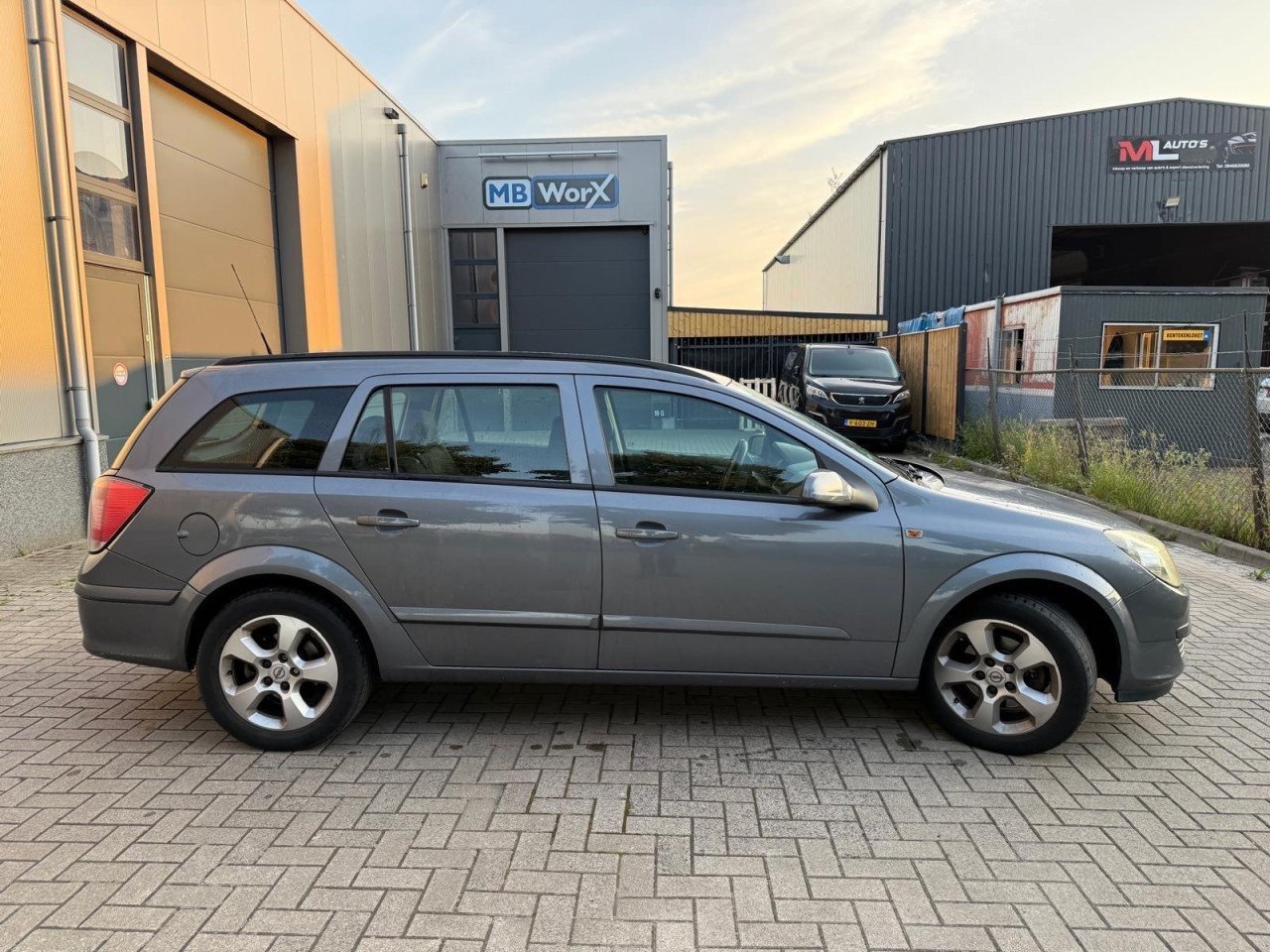 Opel Astra Wagon 1.6 Enjoy Airco/Cruise/Trekhaak