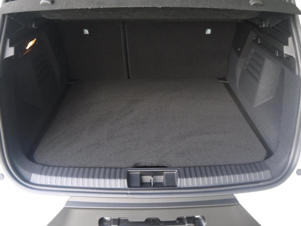 Mitsubishi Grandis 1.8 hev intense+