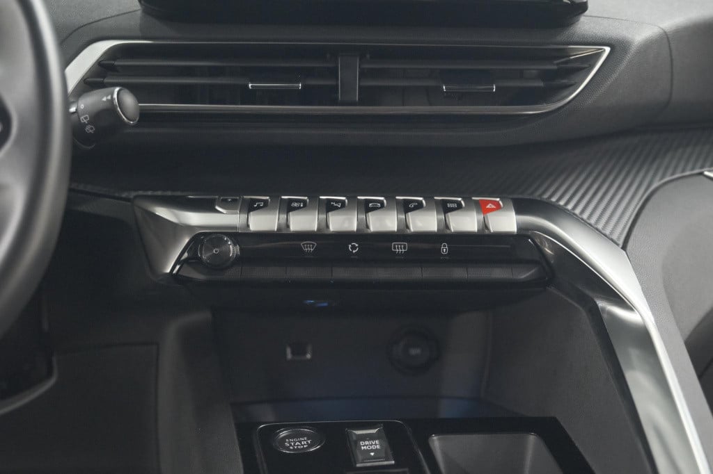 Peugeot 3008 1.6 hybrid 225 allure pack business | camera | navigatie | app