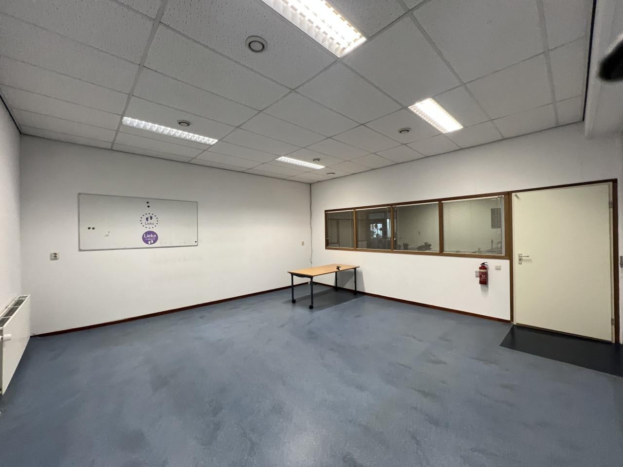 Te huur kantoor/bedrijfsruimte van 35m2 in Goes in Bedrijvencentrum Nivo