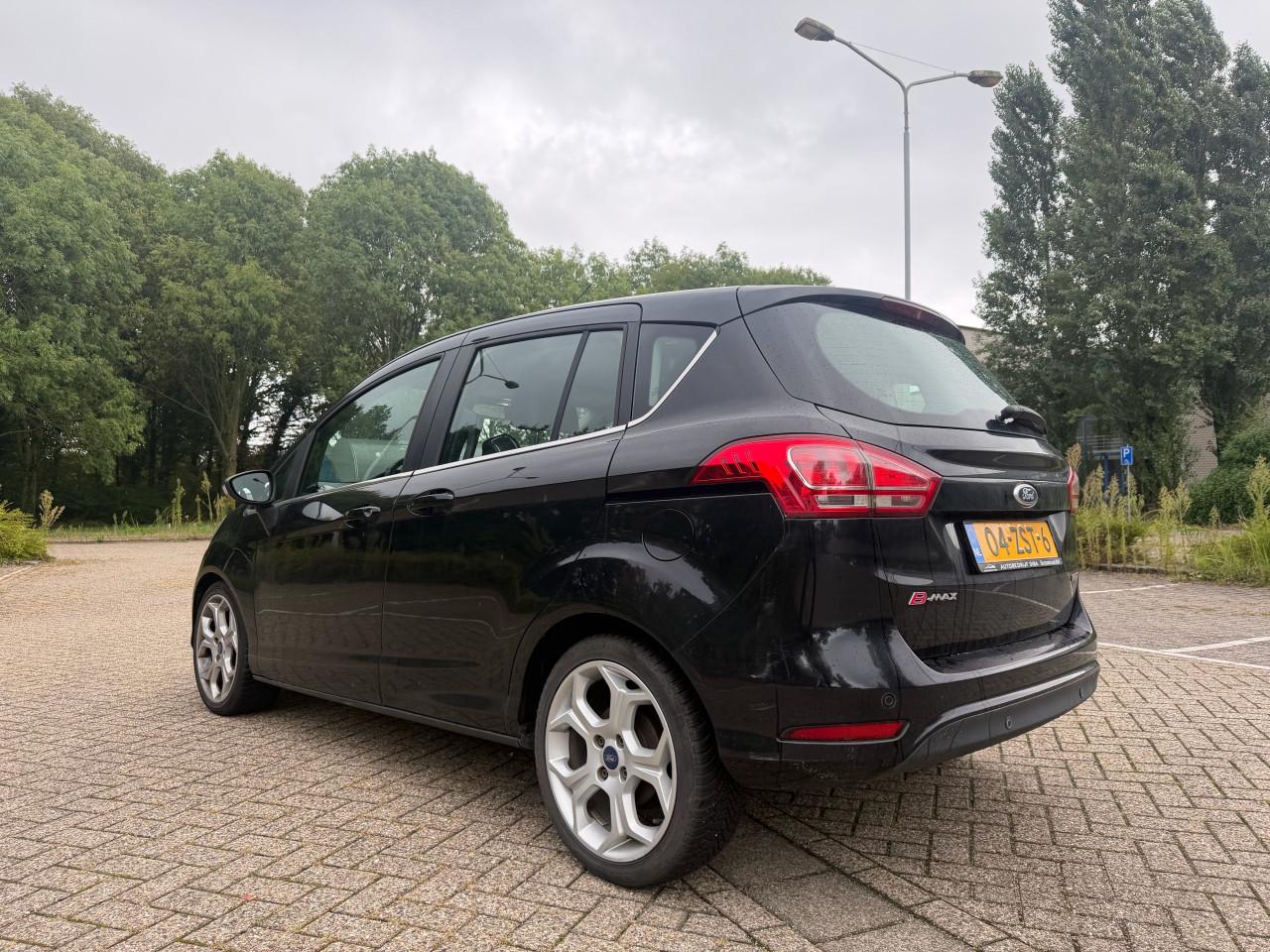 Ford B-MAX 1.0 EcoBoost Titanium | 142.000 KM | Vol Jaar APK