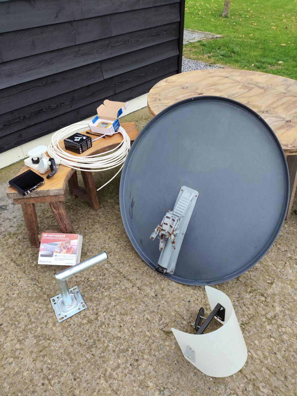 Complete satelliet en HD ontvanger