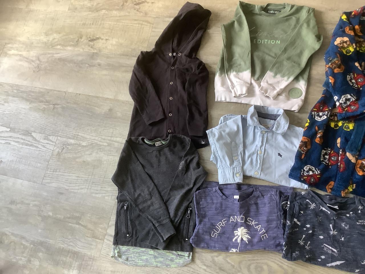 Kinderkledingpakket Jongens, maat 110/116 - 10 stuks