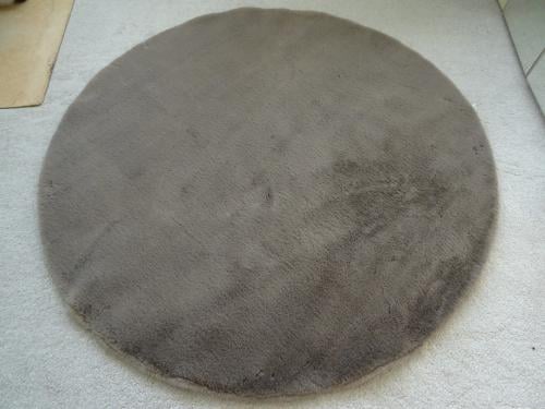 Tapijt doorsnee 140 cm