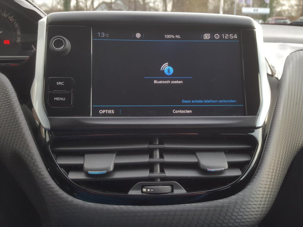 Peugeot 208 1.2 puretech 82pk signature navigatie | cruise control | airco 