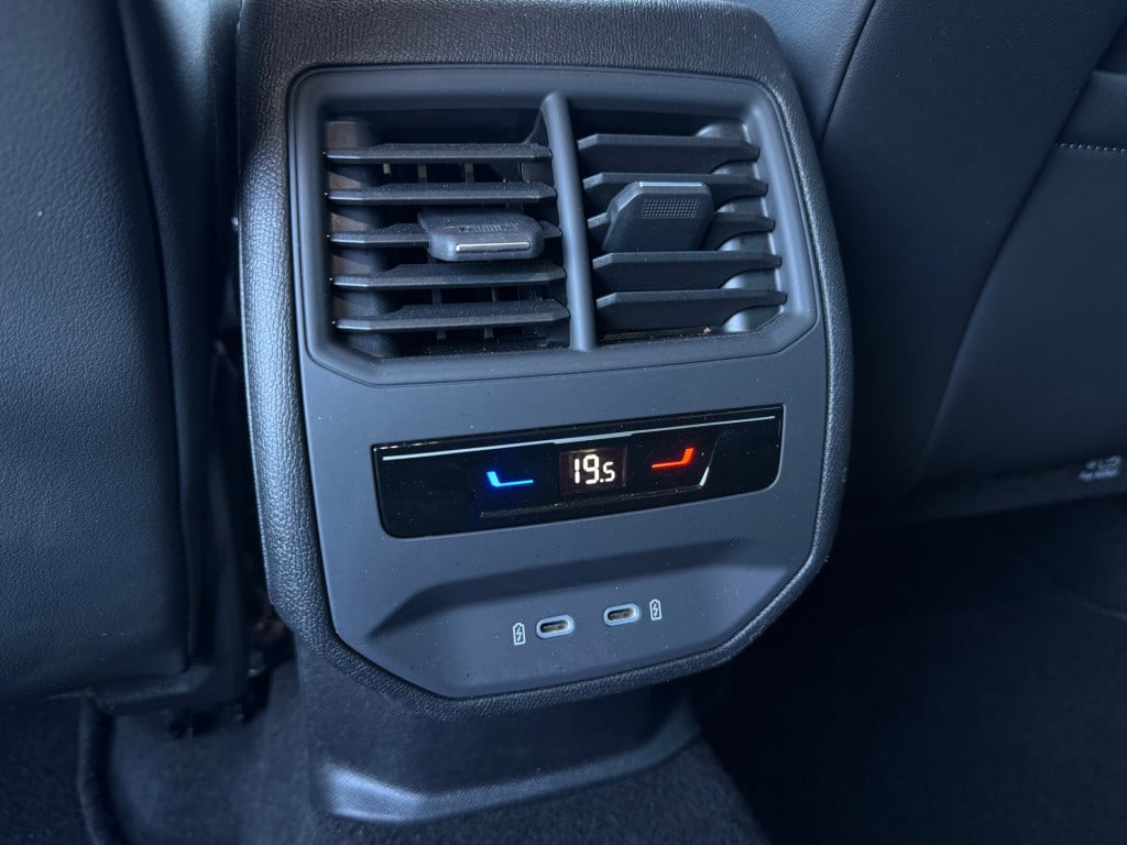 Cupra Formentor 1.4 e-hybrid business * matt grijs * navigatie * trekhaak