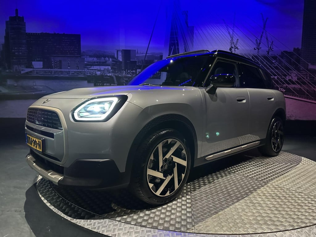 Mini Countryman mini 1.5 c favoured l *pano*leder*19inch* hud*