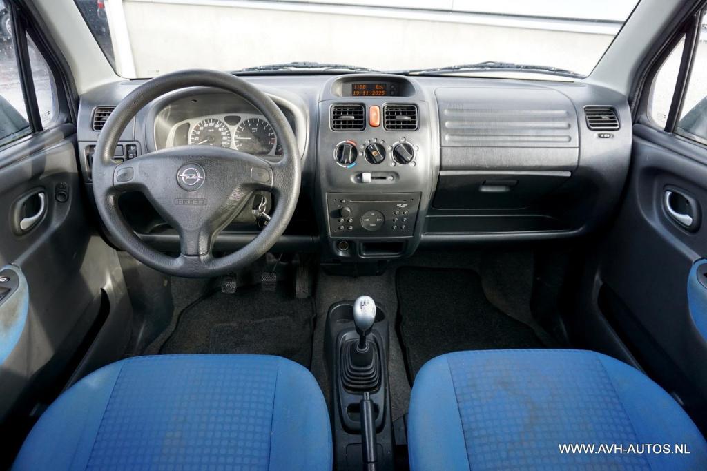 Opel Agila 1.2-16v color edition, nw-apk!!