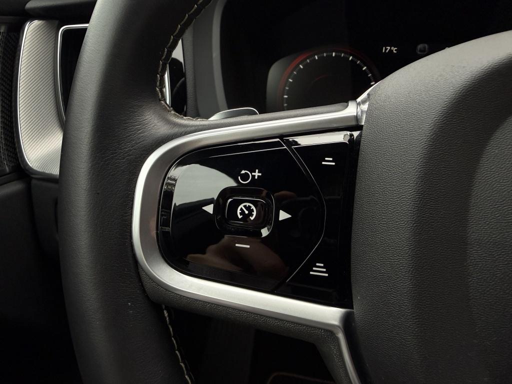 Volvo XC60 2.0 t5 awd r-design - trekhaak - 43.000km! -