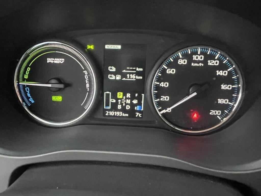 Mitsubishi Outlander 2.0 phev instyle | nieuwe batterij |