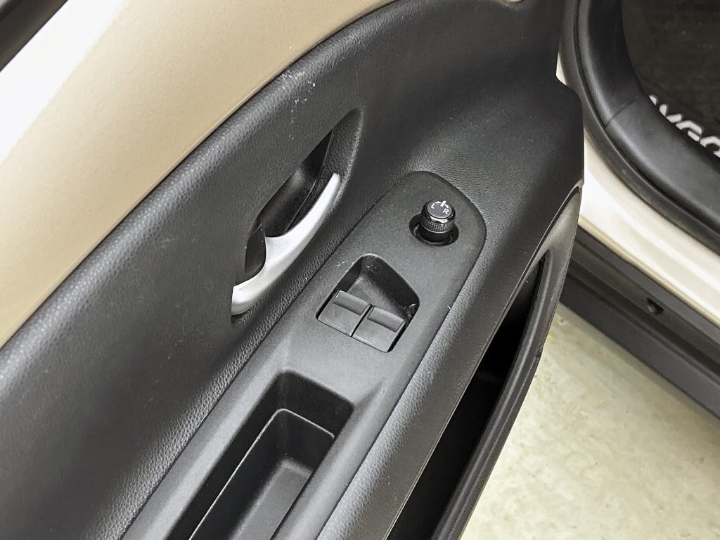 Toyota Aygo x 1.0 vvt-i s-cvt envy automaat | navigatie | jbl soundsystem |