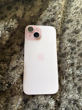 Iphone 15 roze