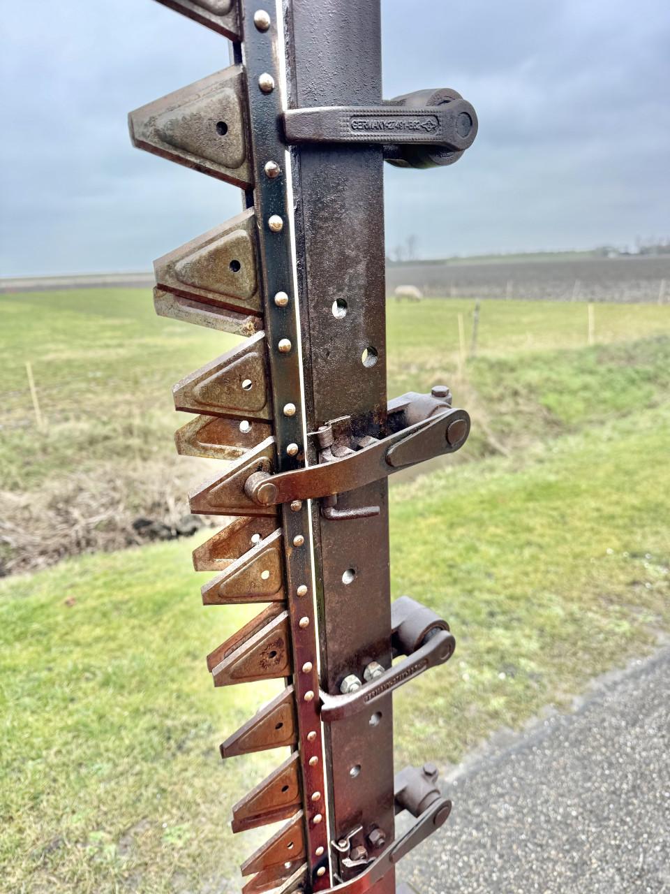 Busatis BM 1205 Dubbele messenbalk