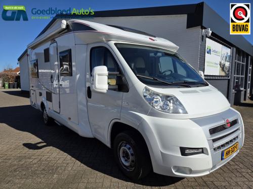 Burstner Onbekend but660 luifel | keuken | omvormer | toilet en douche | ru