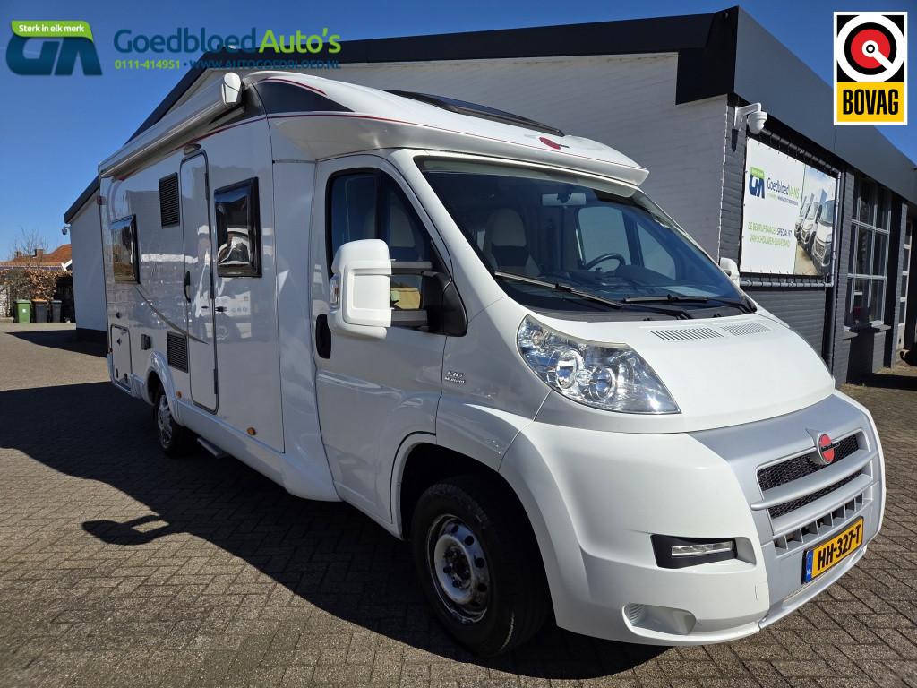 Burstner Onbekend but660 luifel | keuken | omvormer | toilet en douche | ru