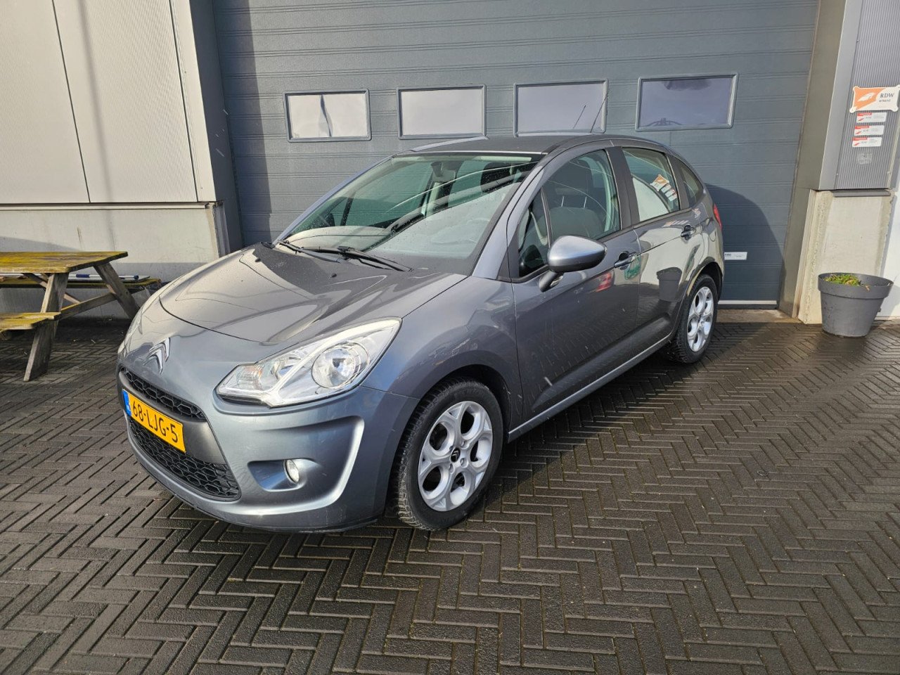 TE KOOP CITROEN C3 1.4 LIGNE PRESTIGE EURO 5