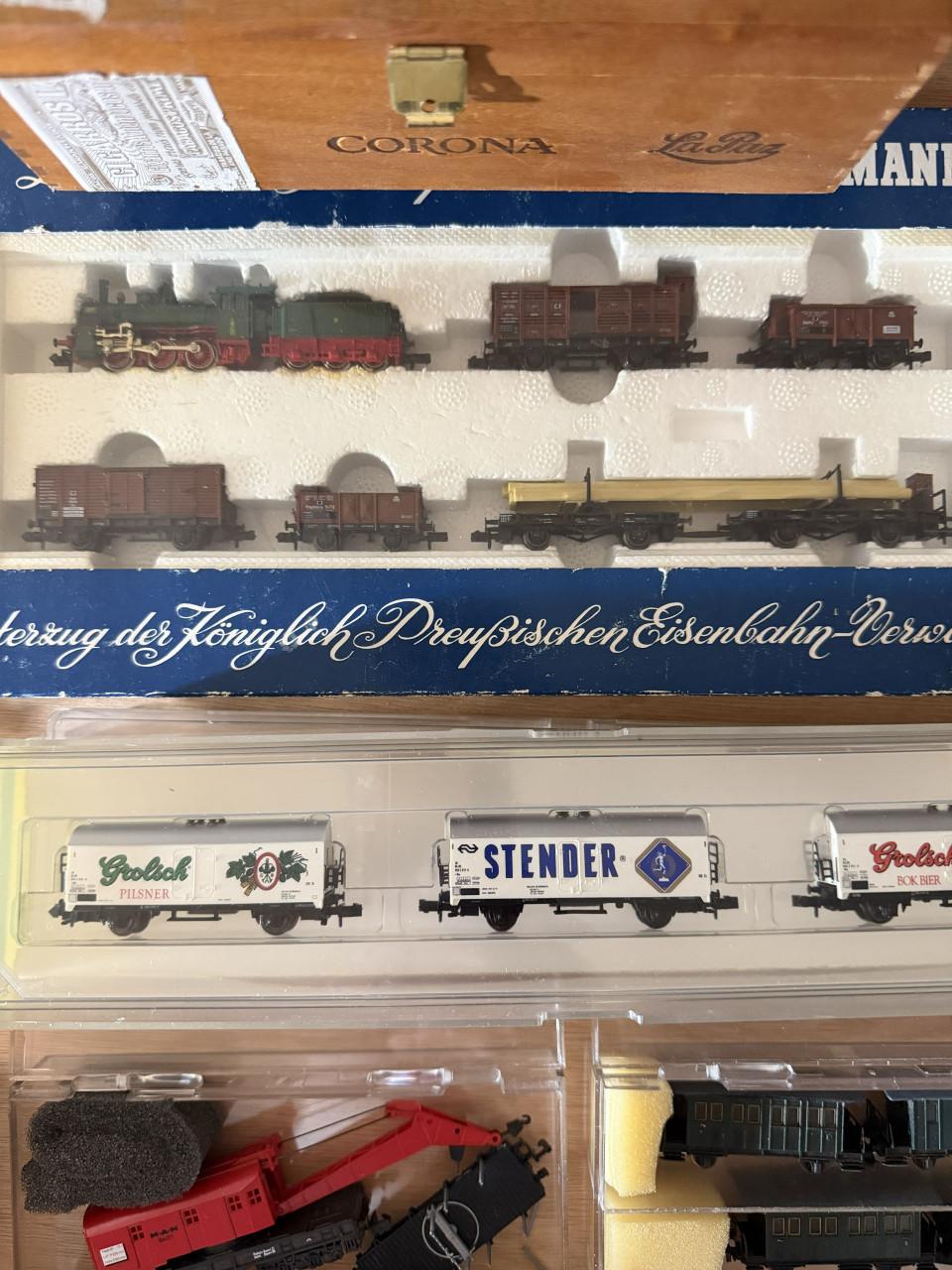 Minitrix Fleischmann Roco Arnold Lima n-spoor treinen en wagons