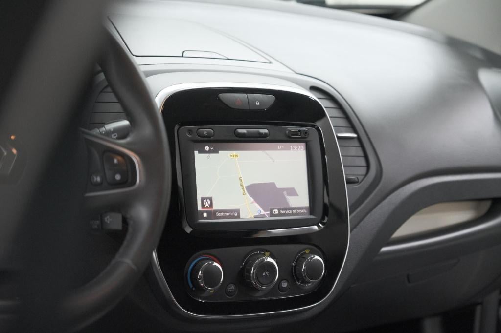 Renault Captur tce 90 limited | trekhaak | navigatie | parkeersensoren